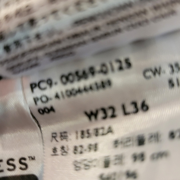 Mens Levi Strauss Jeans W32 L36 Boot Cut - Picture 2 of 9